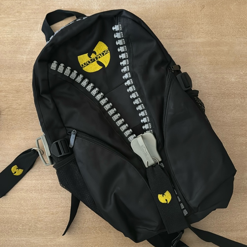 Rare vintage wu-tang backpack with double big zipper